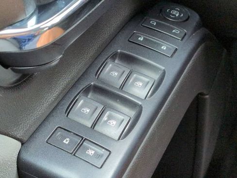Used 2018 GMC Sierra 1500 2WD Double Cab w/ Sierra Convenience Package image 21