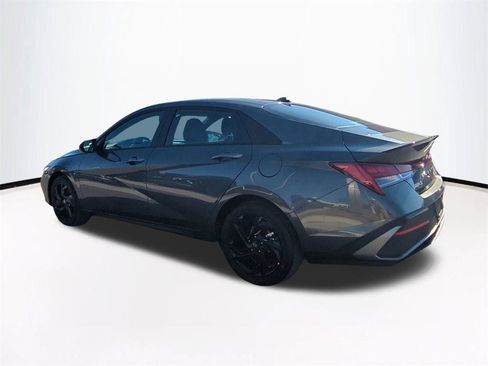 New 2026 Hyundai Elantra Sport image 7