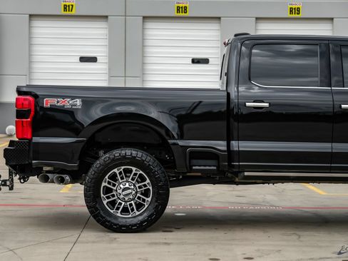 Used 2024 Ford F250 Limited w/ FX4 Off-Road Package AWD/4WD image 22