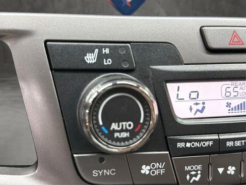 Used 2016 Honda Odyssey Touring image 23