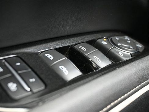 Used 2022 Cadillac Escalade ESV Sport image 33