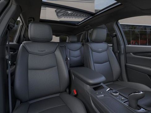 New 2025 Cadillac XT5 Sportv w/ Technology Package image 16