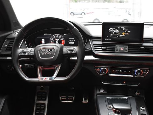 Used 2019 Audi SQ5 Prestige w/ Prestige Package image 31