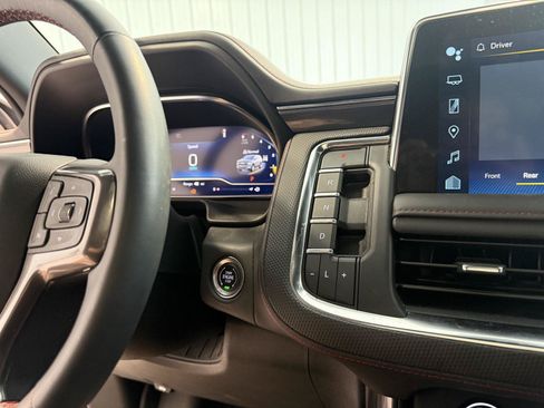 Used 2024 Chevrolet Tahoe RST w/ Luxury Package AWD/4WD image 15