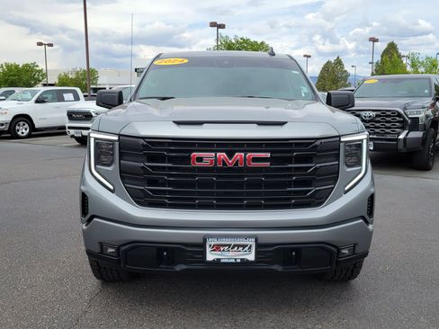 Used 2024 GMC Sierra 1500 Elevation AWD/4WD image 8