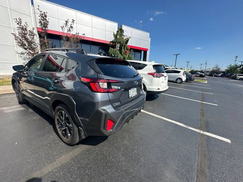 Used 2024 Subaru Crosstrek 2.0i Premium AWD/4WD image 8
