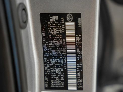 Used 2025 Toyota Camry LE image 38