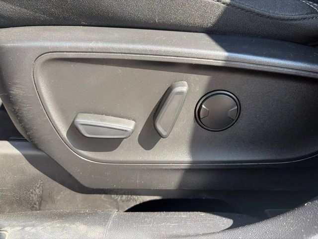 Used 2023 Ford Escape Active w/ Cold Weather Package FWD image 17