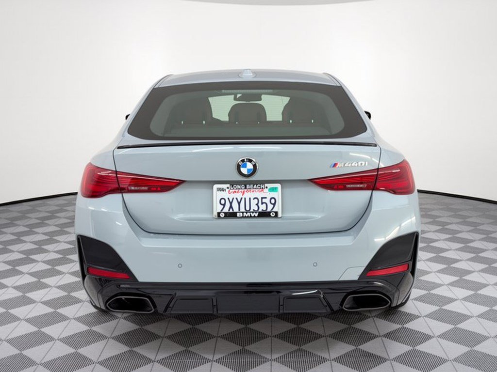 Used 2026 BMW M440i w/ Premium Package RWD image 11