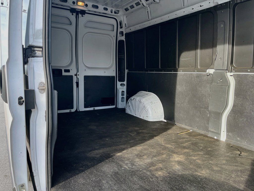Used 2023 RAM ProMaster 2500 FWD image 23