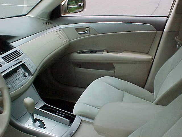 Used 2008 Toyota Avalon XL FWD image 19