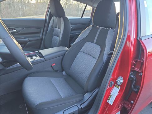 New 2026 Nissan Sentra SV w/ SV Convenience Package FWD image 11