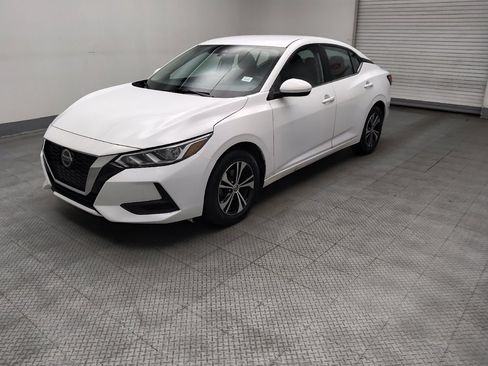 Used 2022 Nissan Sentra SV FWD image 2