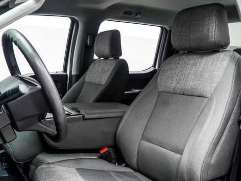 Used 2025 Ford F250 XLT image 32