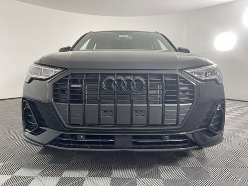 New 2025 Audi Q3 2.0T Premium image 9