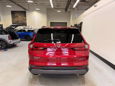 Used 2024 Honda CR-V Sport Touring image 4