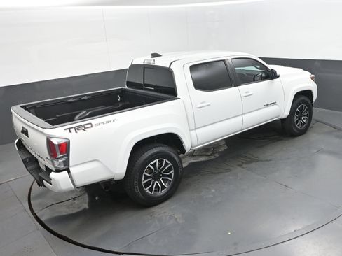 Used 2020 Toyota Tacoma TRD Sport w/ Technology Package RWD image 29