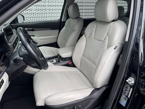 Used 2020 Kia Telluride SX w/ SX Prestige Package image 10
