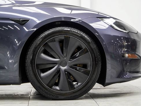 Used 2022 Tesla Model S AWD/4WD image 9