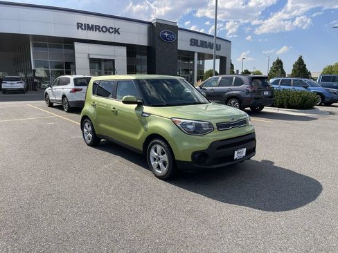 Used 2019 Kia Soul FWD image 12