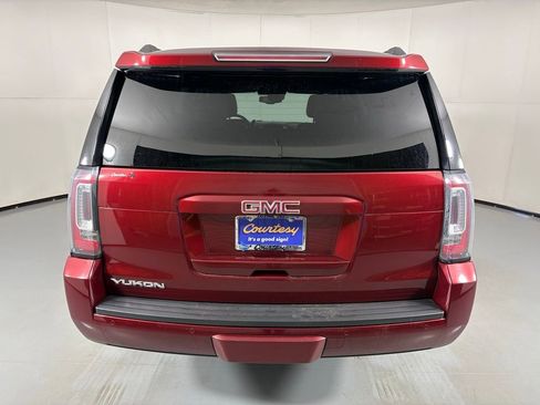 Used 2018 GMC Yukon SLT w/ Open Road Package image 8