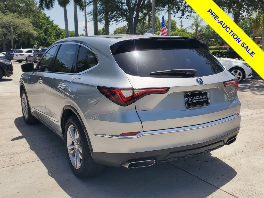Certified 2024 Acura MDX FWD image 5