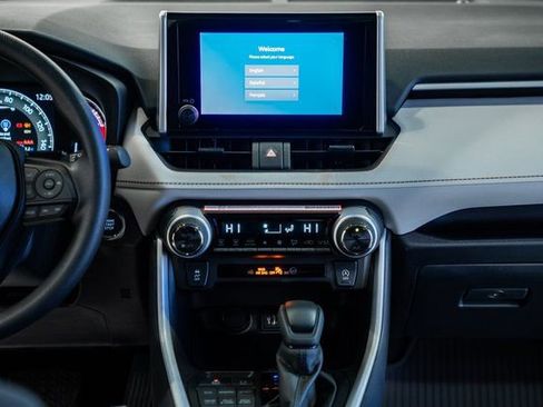 New 2025 Toyota RAV4 XLE image 19
