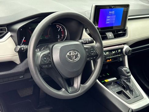Certified 2024 Toyota RAV4 XLE image 19