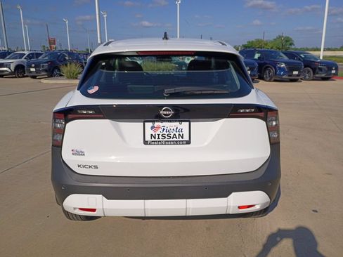 New 2026 Nissan Kicks S FWD image 5