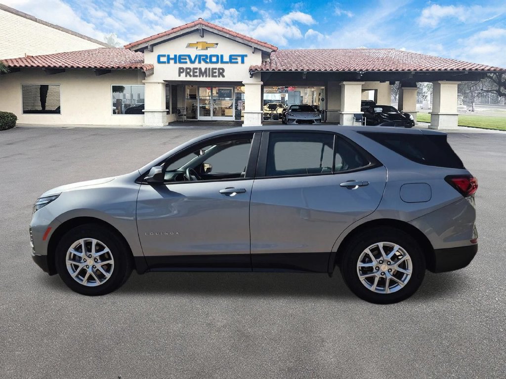 Used 2024 Chevrolet Equinox LS FWD image 5