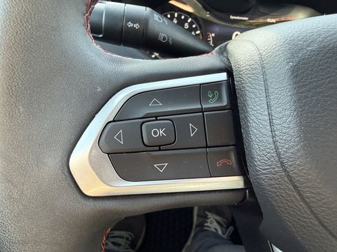 Used 2024 Jeep Compass Trailhawk AWD/4WD image 21