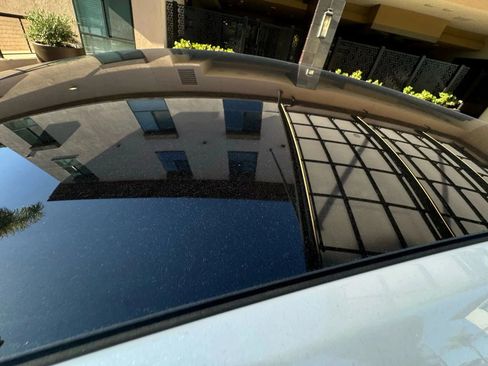 Used 2023 Tesla Model Y Long Range image 11