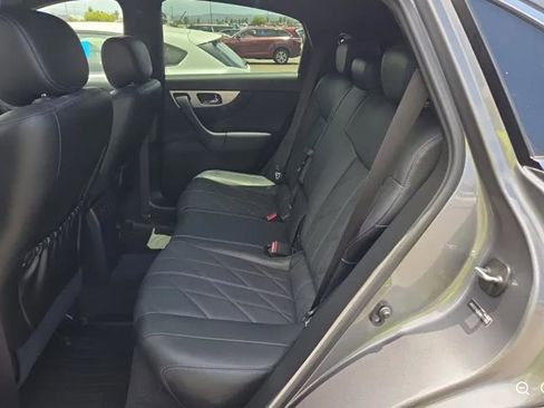 Used 2017 INFINITI QX70 2WD w/ Premium Package image 10