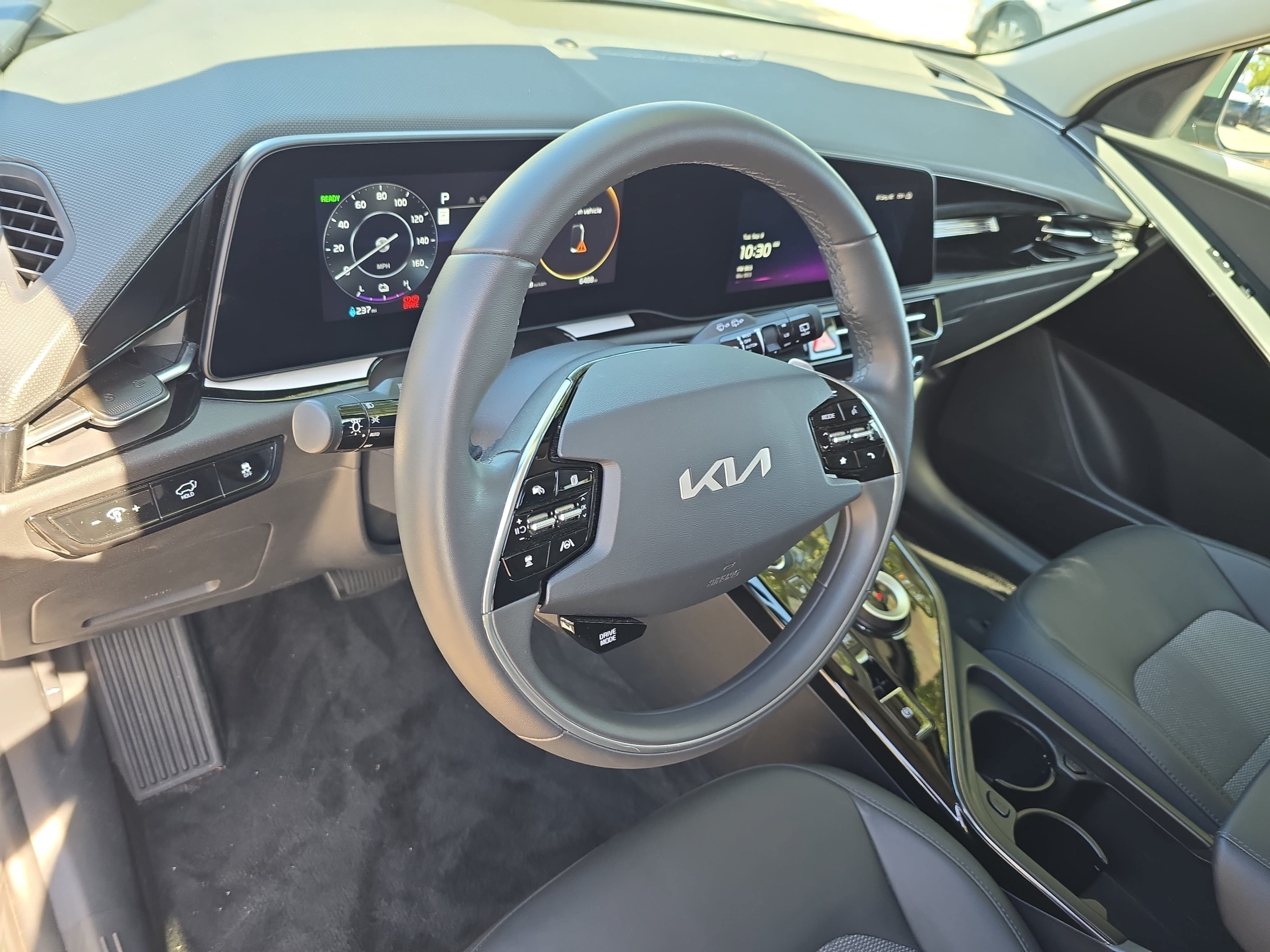 Used 2025 Kia Niro Wind FWD image 16