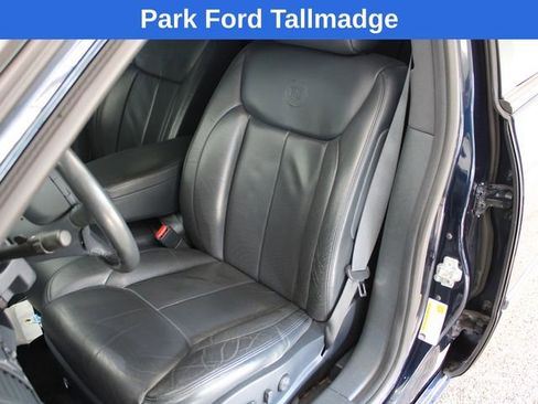 Used 2007 Cadillac DTS Luxury I w/ Sun And Sound Package FWD image 12