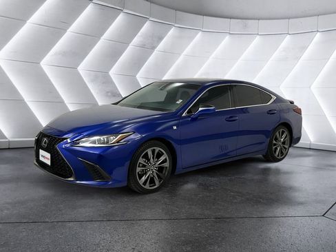 Used 2020 Lexus ES 350 F Sport w/ Accessory Package 2 image 3