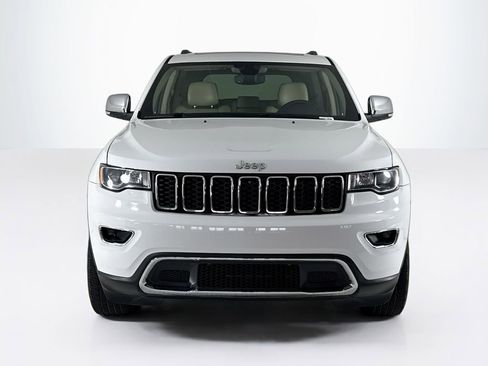 Used 2018 Jeep Grand Cherokee Limited image 8