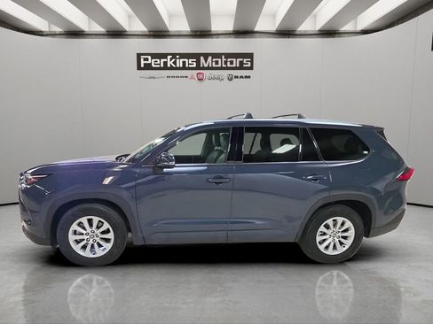 Used 2024 Toyota Grand Highlander AWD Hybrid image 2