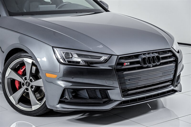 Used 2018 Audi S4 Prestige AWD/4WD image 3