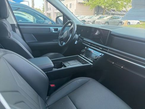 Used 2025 Hyundai Santa Fe XRT image 11