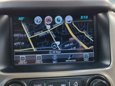 Used 2020 GMC Yukon Denali w/ Denali Premium Package image 21