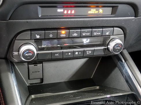 Used 2025 MAZDA CX-5 Carbon Edition image 17