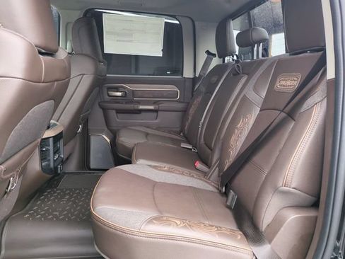 New 2026 RAM 2500 Limited AWD/4WD image 14