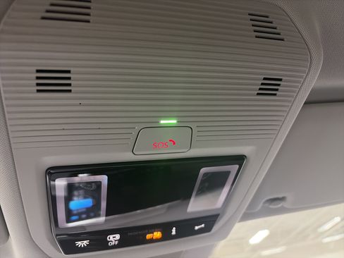 New 2026 Volkswagen Tiguan S image 22