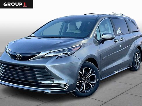 New 2026 Toyota Sienna Platinum image 1