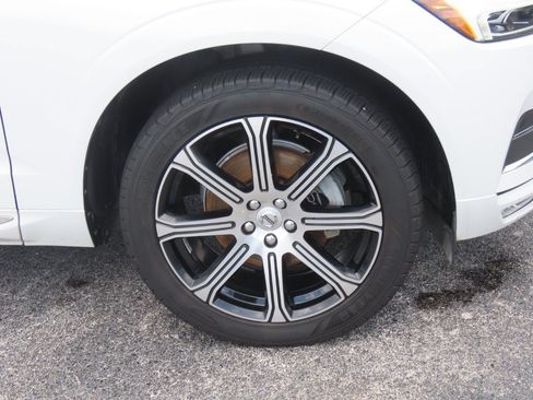 Used 2020 Volvo XC60 T5 Inscription w/ Protection Package Premier AWD/4WD image 7