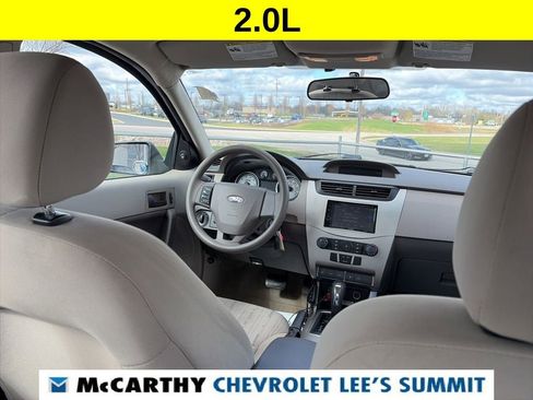 Used 2011 Ford Focus SE image 42