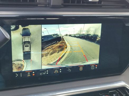 Used 2024 GMC Sierra 2500 Denali w/ Denali Reserve Package image 17