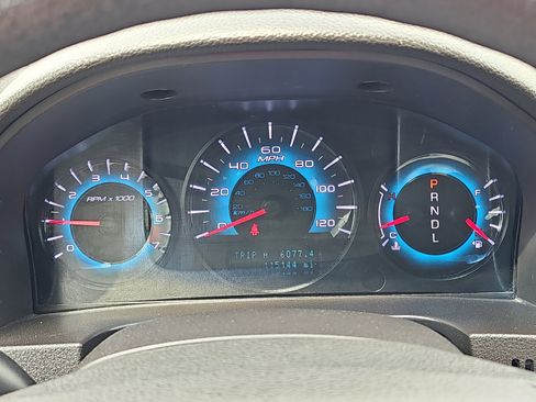 Used 2012 Ford Fusion SE image 12