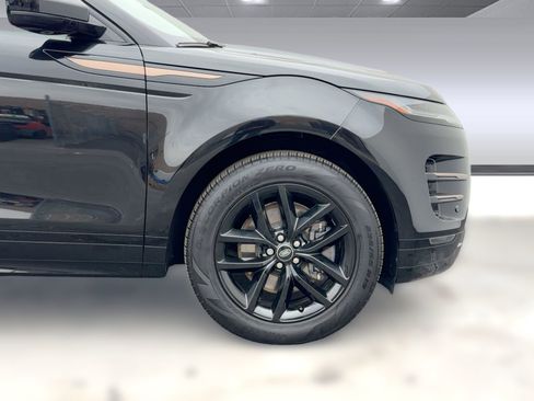 Used 2024 Land Rover Range Rover Evoque Dynamic SE image 10